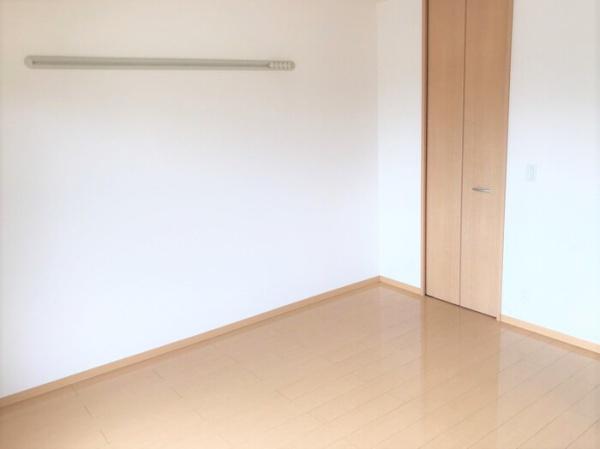 ロアジス
