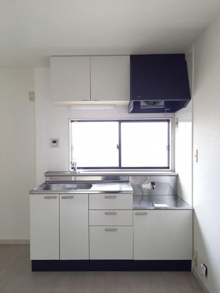 シェルエトワール高山A