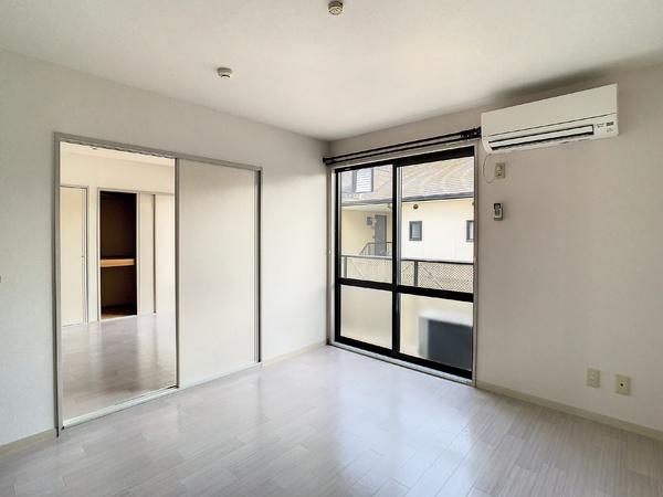 シェルエトワール高山A