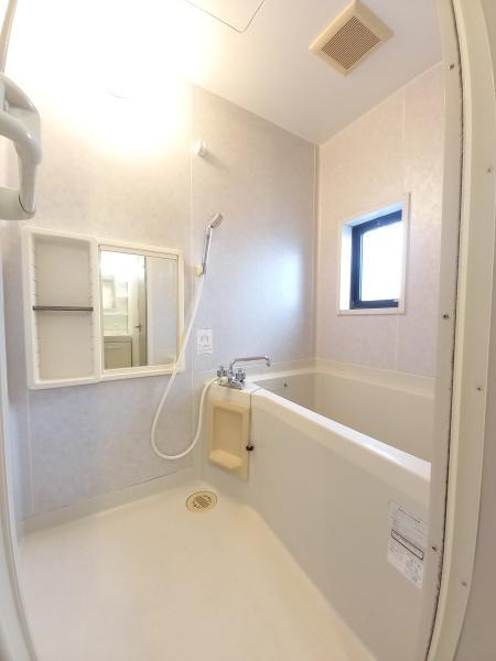 シェルエトワール高山A