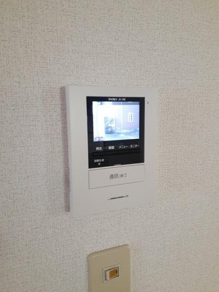 コンフォールコートＢ