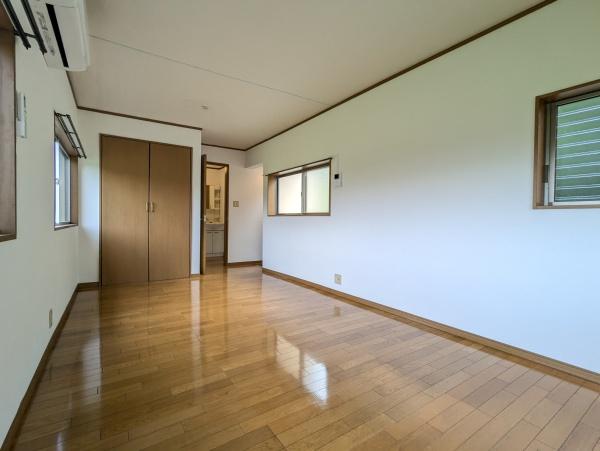 センチュリーウィル001