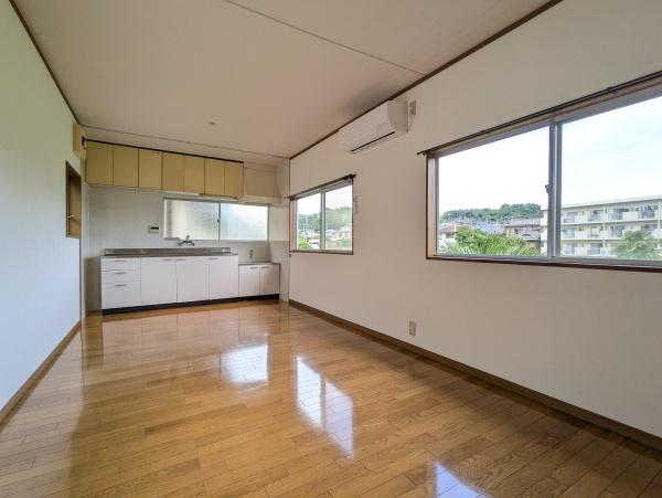 センチュリーウィル001