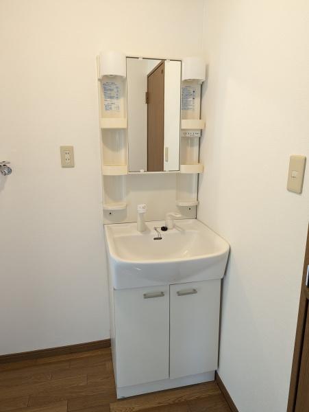 センチュリーウィル001