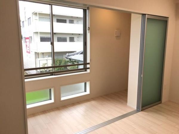 Rー７７番館