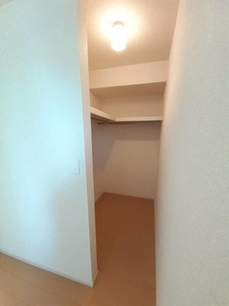 カーサフェリーチェ岡
