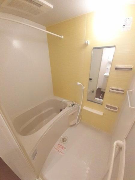 カーサフェリーチェ岡