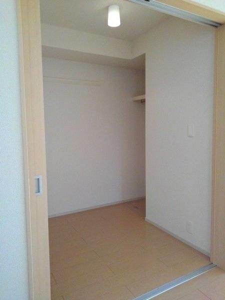 メゾンオーブＡ