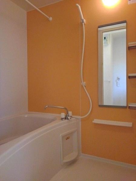 メゾンオーブＡ