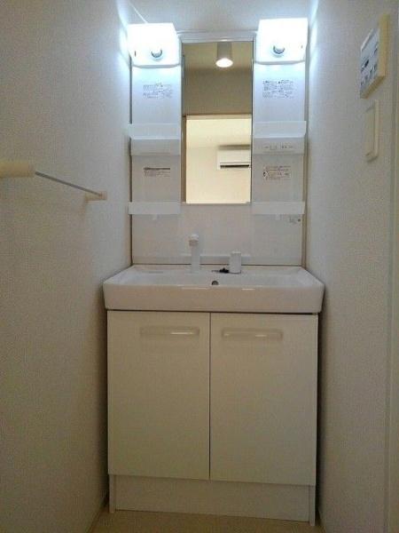 メゾンオーブＡ