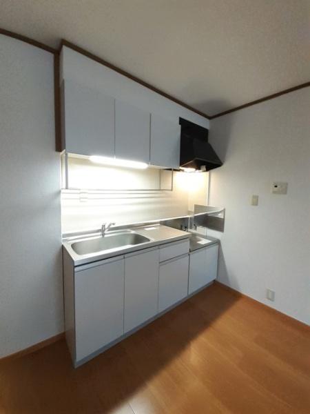 クレストール飯塚A