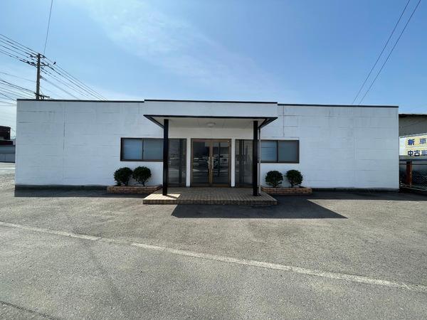 坂ノ市西1丁目店舗