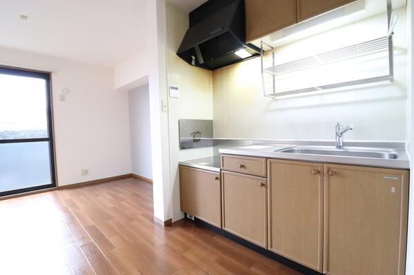 マリハウス　A棟