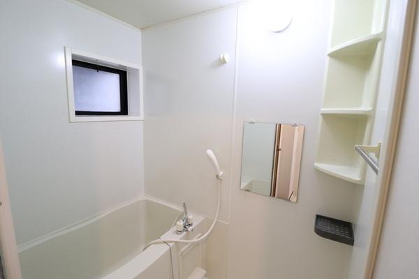 マリハウス　A棟