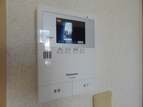 アイエス猪野　D