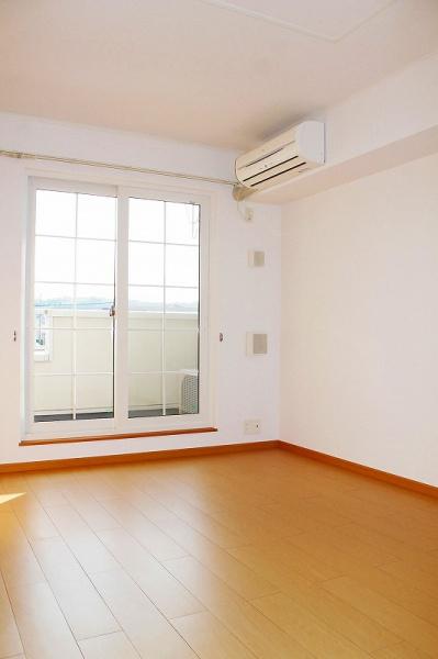 アクティブガーデンA(洋室)