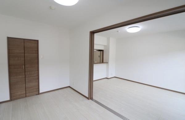 大分市三川上４丁目のマンション