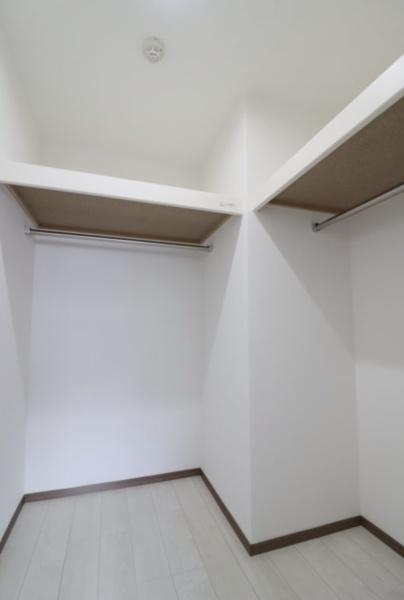 大分市三川上４丁目のマンション