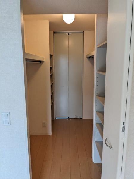 エクレール美濃屋D