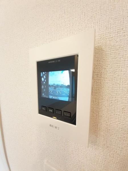 メゾンソレイユ　Y