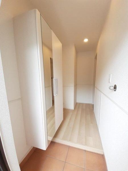 グレイスコート 柊(玄関)