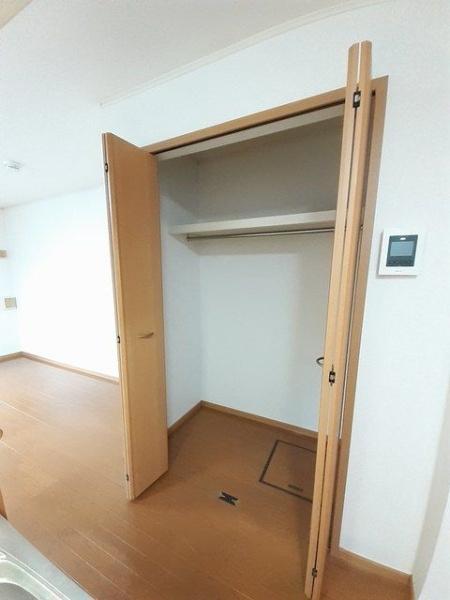 S.Residence