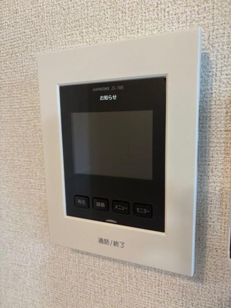 ラ　メール三佐
