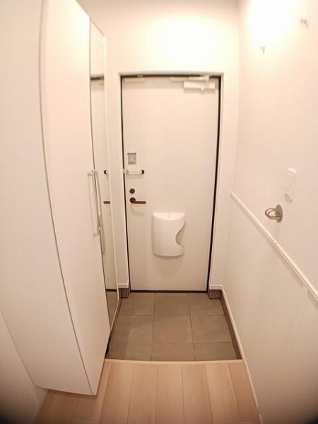 リアン ハナミズキ2(玄関)