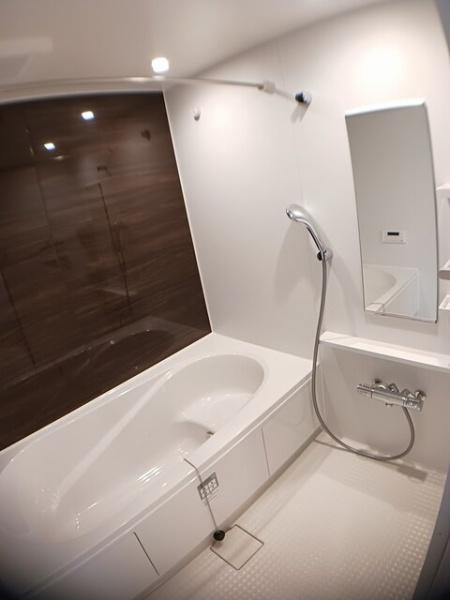 リアン ハナミズキ2(バス)