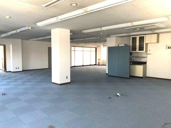 大分建設新聞社ビル３階