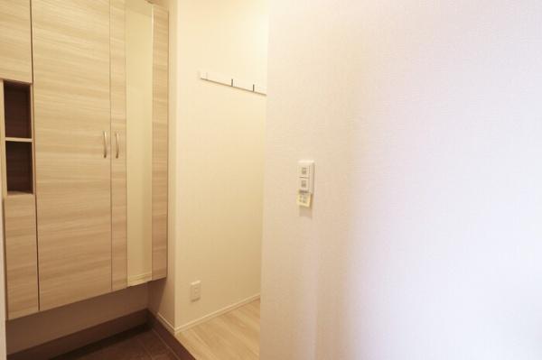 Ｄ－ＲＯＯＭ花高松