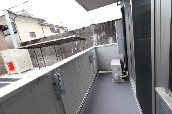 Ｄ－ＲＯＯＭ花高松