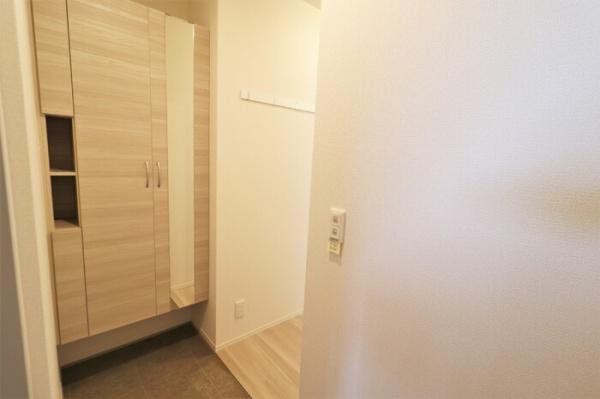Ｄ－ＲＯＯＭ花高松