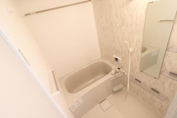 Ｄ－ＲＯＯＭ花高松
