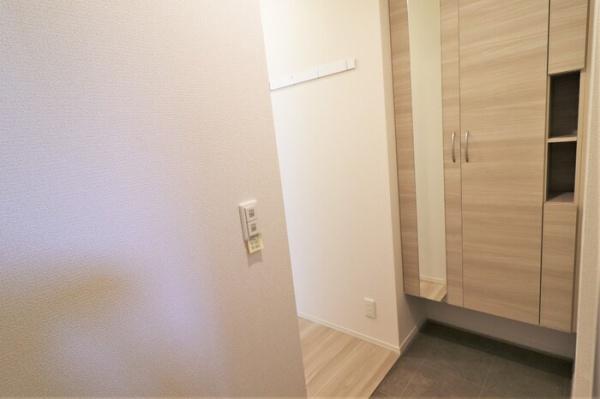 Ｄ－ＲＯＯＭ花高松