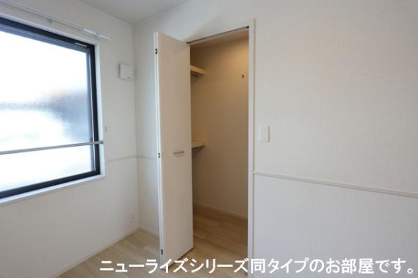 モンフレール三佐
