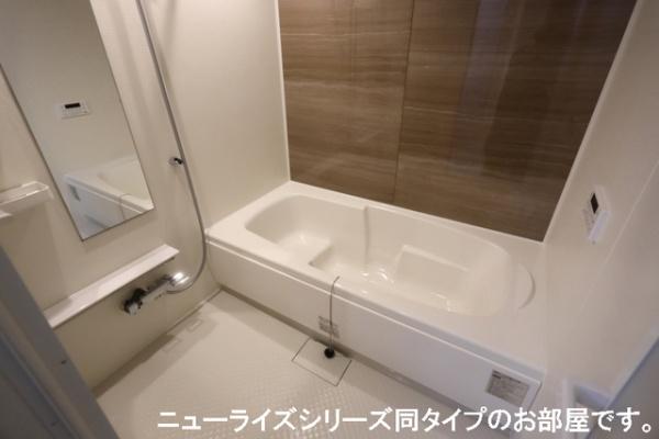 モンフレール三佐