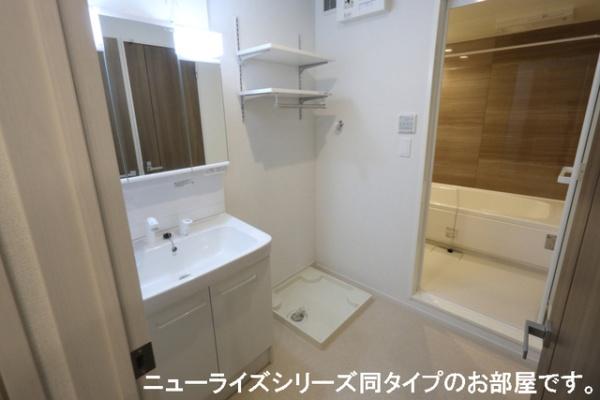 モンフレール三佐