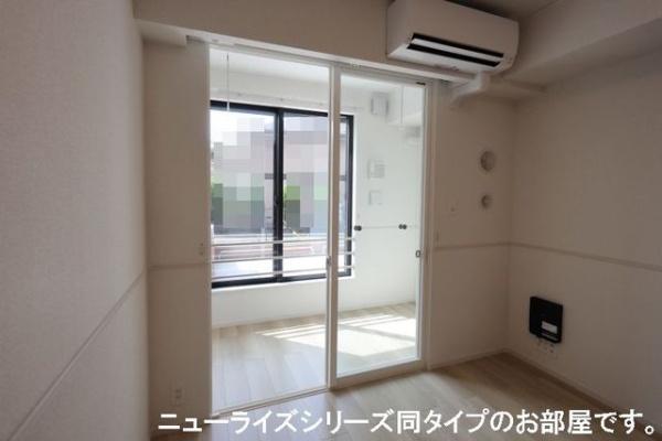 モンフレール三佐
