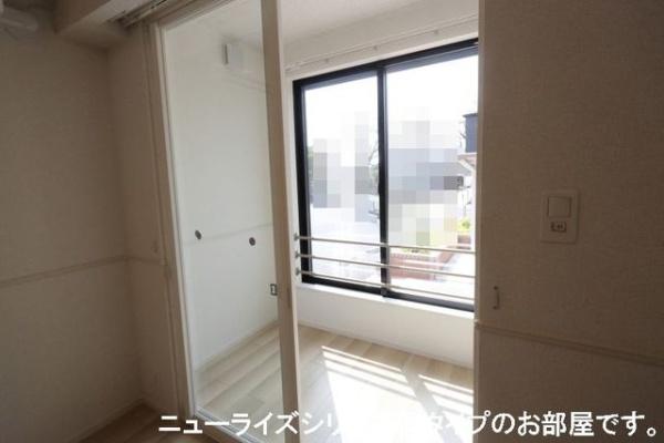 モンフレール三佐