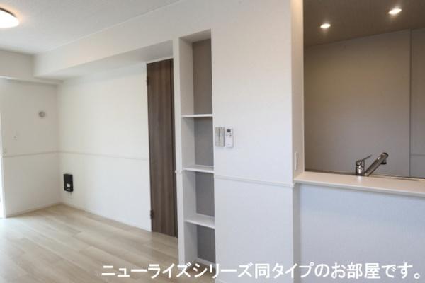 モンフレール三佐