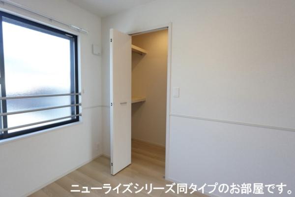 モンフレール三佐