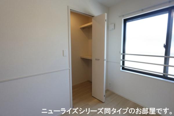 モンフレール三佐