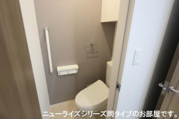 モンフレール三佐