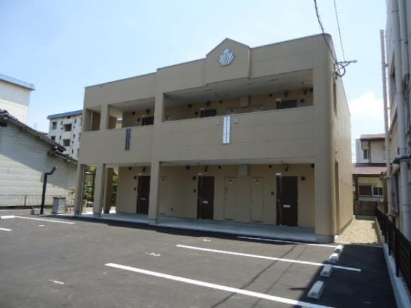 大分市高城新町のアパート