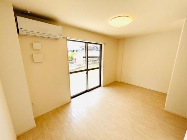 グランヴェルデ蓮池(洋室)