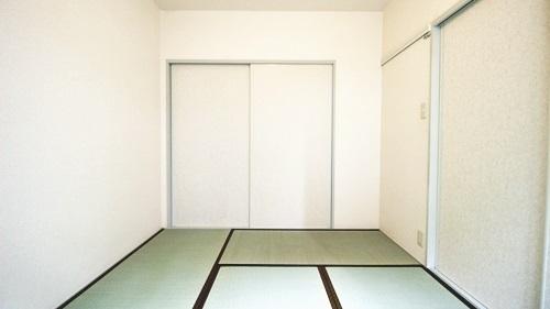 堺市西区浜寺石津町中３丁のアパート