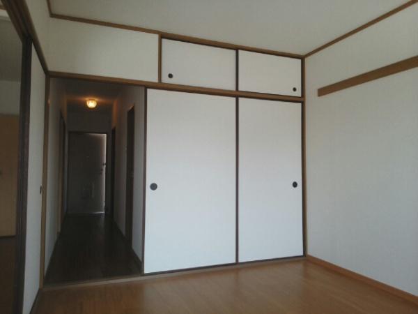 泉大津市寿町のマンション