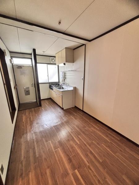 鈴の宮ハイツA(リビング)