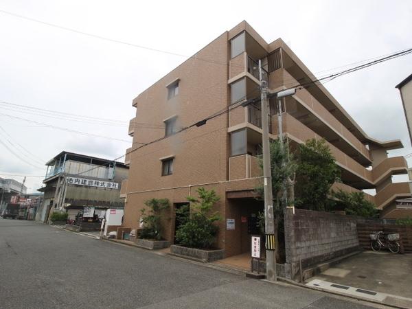 ラ・シーム・フルール石津